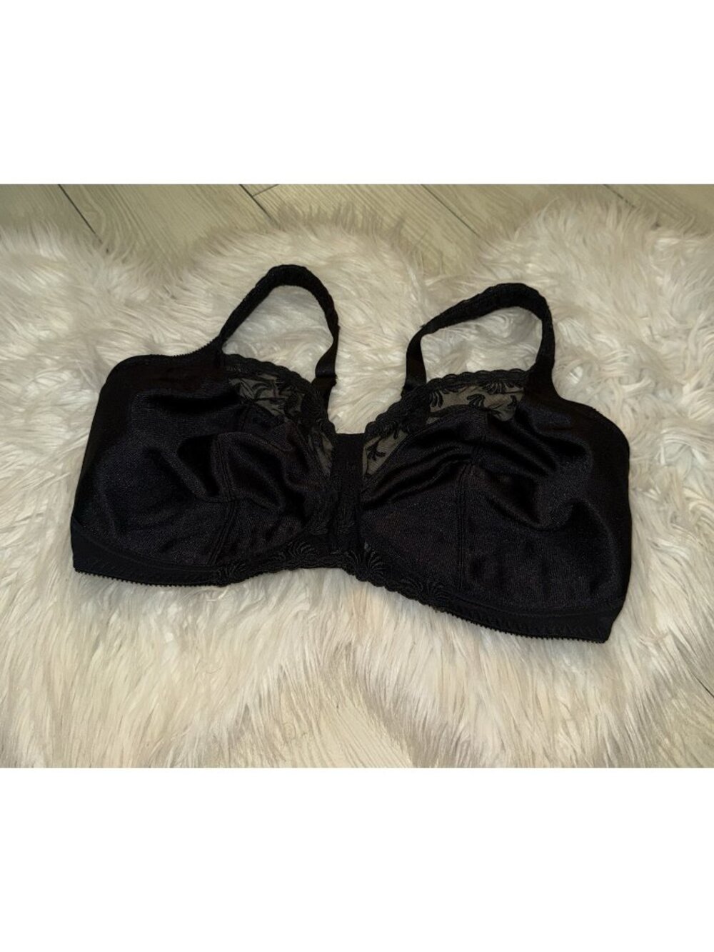 Aviana Softcup Minimizer Bra Unlined Wire Free Lace Trim Womens 40DDD Black 2357